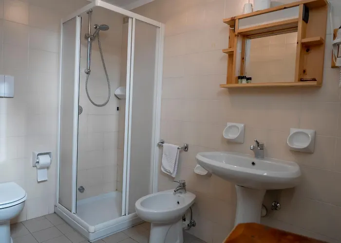 Vecchio Borgo Bed and Breakfast Μπόρμιο